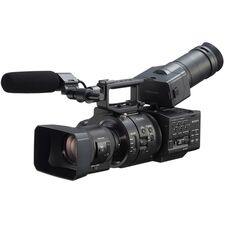 Top ponuda Sony NEX-FS700R Super 35 Camcorder with 18-200mm f/3.5-6.3 PZ OSS Lens - LaptopPlaza uvoz i distribucija laptopova, projektora i druge IT opreme