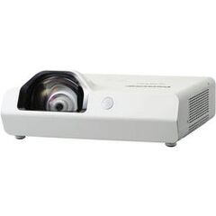 Top ponuda Panasonic PT-TW350U 3300-Lumen WXGA Short-Throw 3LCD Projector - LaptopPlaza uvoz i distribucija laptopova, projektora i druge IT opreme
