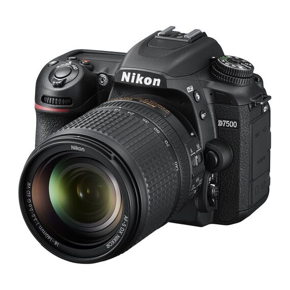 Nikon D7500 DSLR Camera with 18-140mm Lens