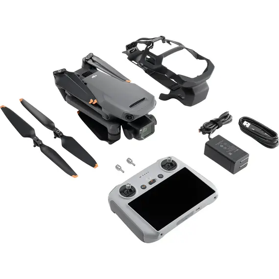 Top ponuda DJI - Mavic 3 Classic Drone and Remote Control with Built-in Screen (DJI RC) - Gray, 4 image - LaptopPlaza uvoz i distribucija laptopova, projektora i druge IT opreme